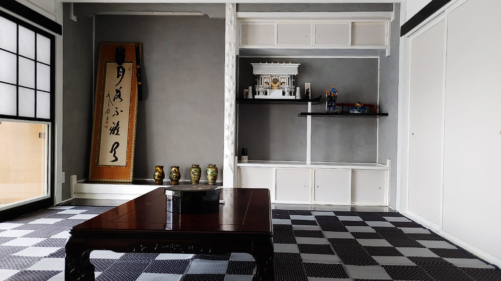 alcoves